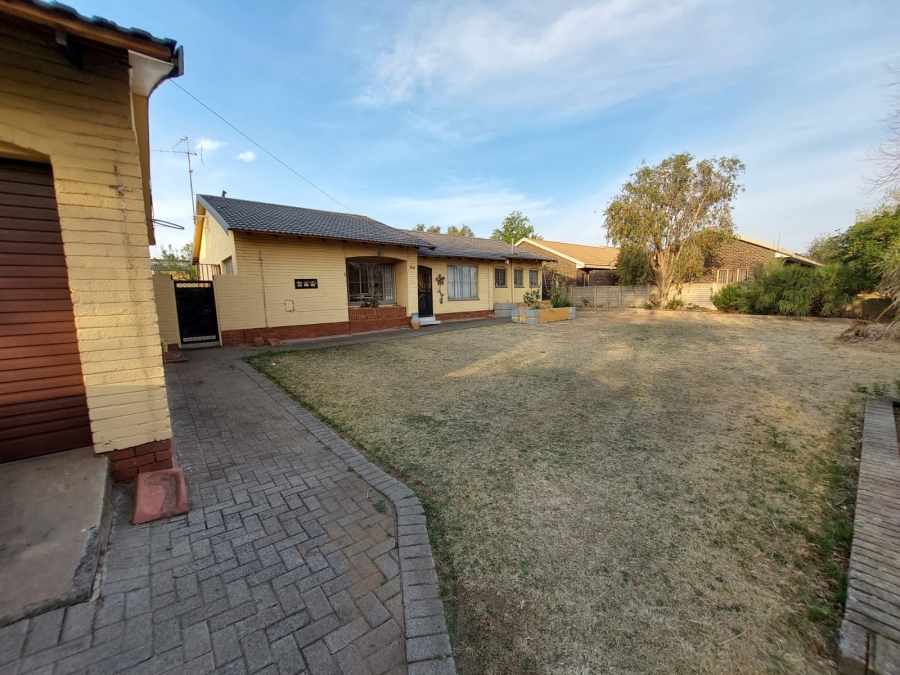 3 Bedroom Property for Sale in Sasolburg Free State